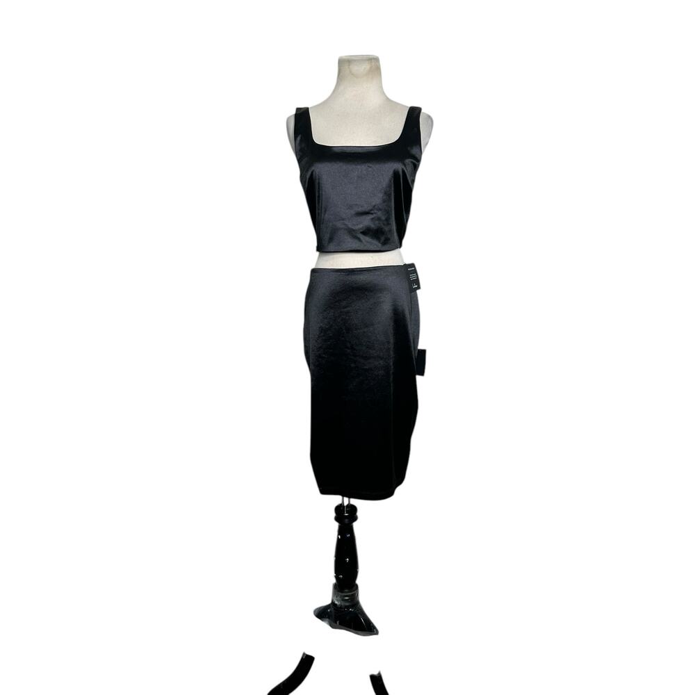 Lulus black satin two piece skirt and crop top set size medium